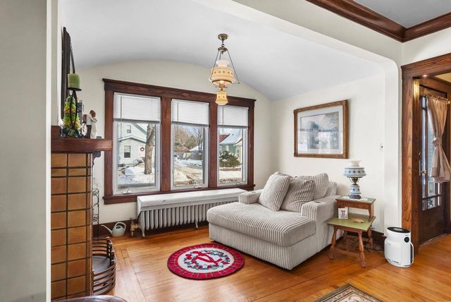 1617 Madison STREET, Manitowoc, WI 54220