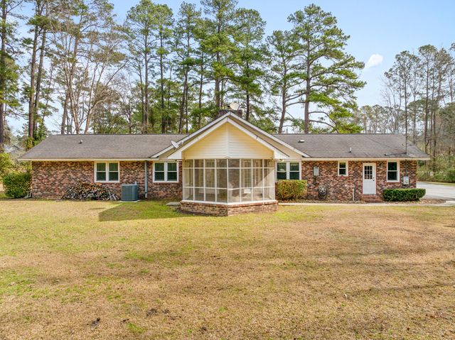 108 Coy Court, Summerville, SC 29486