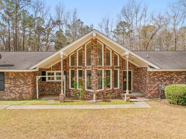 108 Coy Court, Summerville, SC 29486