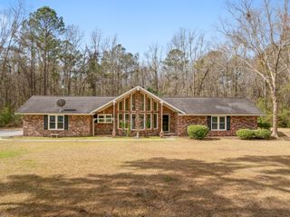 108 Coy Court, Summerville, SC 29486