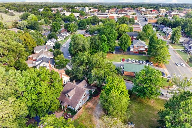 6 Vance Circle, Lexington, NC 27292