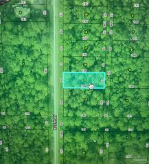 000 14th Ave, Milton, FL 32583