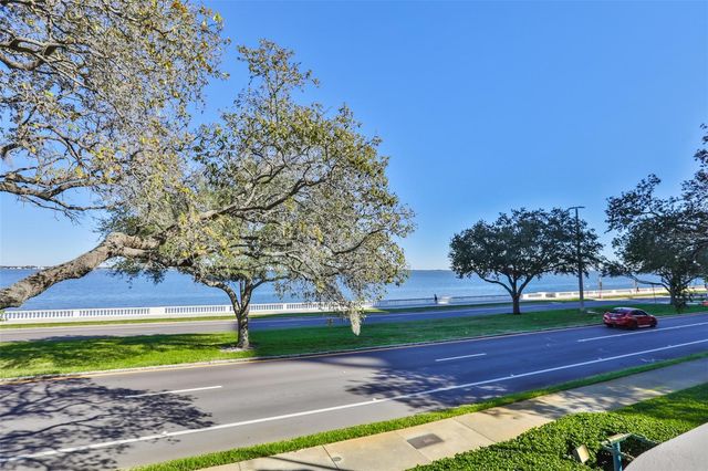 4141 BAYSHORE BOULEVARD 603, Tampa, FL 33611