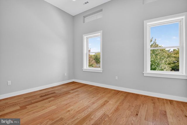 3712 13TH ST NW, Washington, DC 20010
