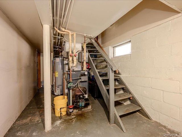 721 Edison Avenue, Bronx, NY 10465