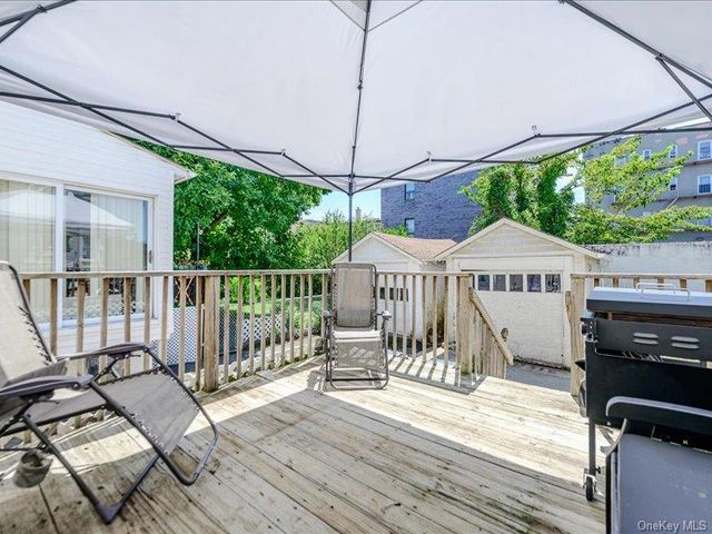 721 Edison Avenue, Bronx, NY 10465