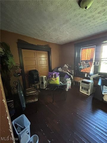 6150 Morton Avenue, Cleveland, OH 44127