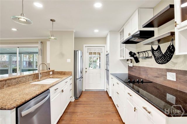 102 Jacquelyn Drive, Savannah, GA 31406