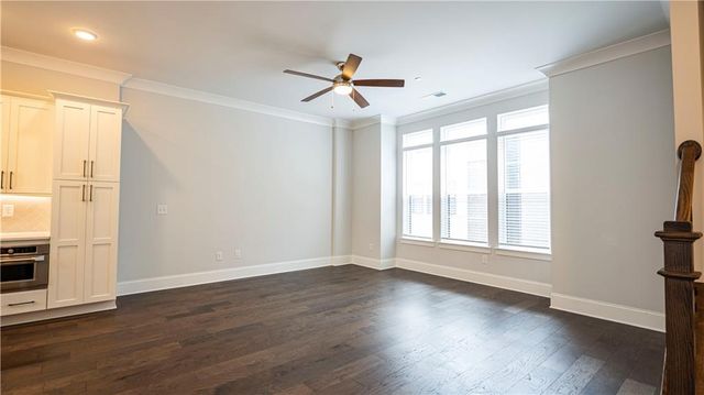 579 Broadview Place NE, Atlanta, GA 30324