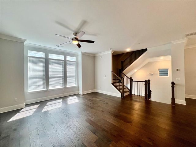 579 Broadview Place NE, Atlanta, GA 30324