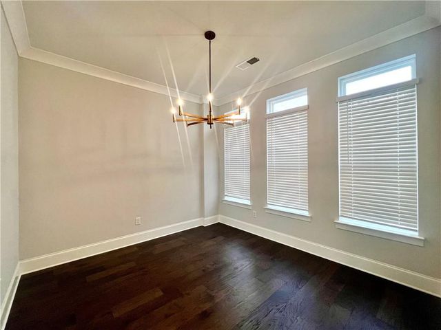 579 Broadview Place NE, Atlanta, GA 30324