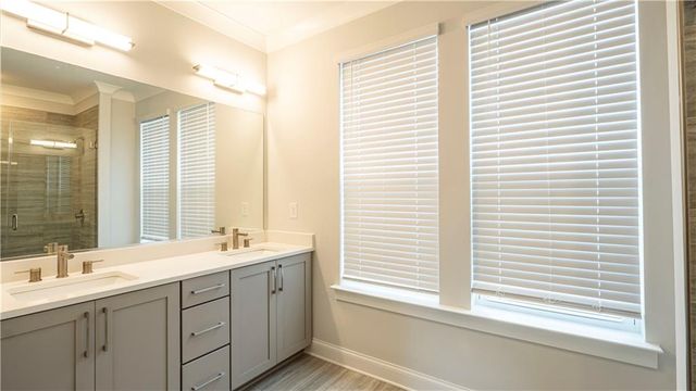 579 Broadview Place NE, Atlanta, GA 30324