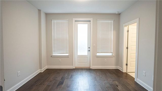 579 Broadview Place NE, Atlanta, GA 30324