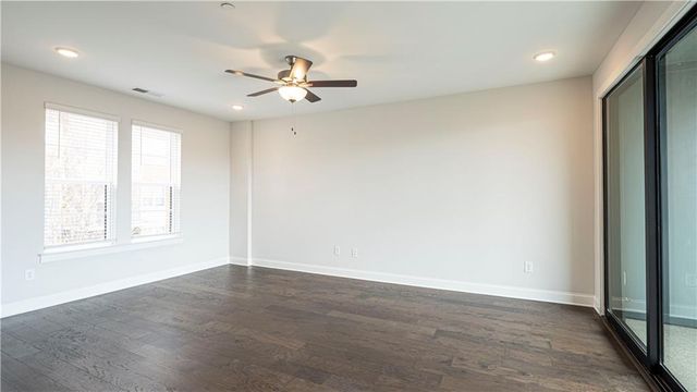 579 Broadview Place NE, Atlanta, GA 30324