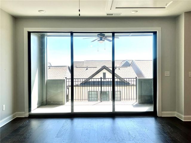 579 Broadview Place NE, Atlanta, GA 30324