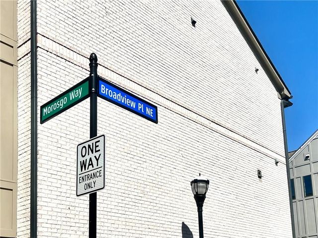 579 Broadview Place NE, Atlanta, GA 30324