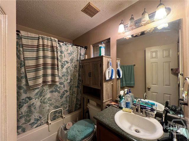 448 Shadowbrook Circle, Springfield, GA 31329