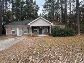 448 Shadowbrook Circle, Springfield, GA 31329