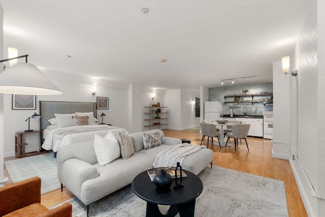 42 Chauncy Street 4C, Boston, MA 02111