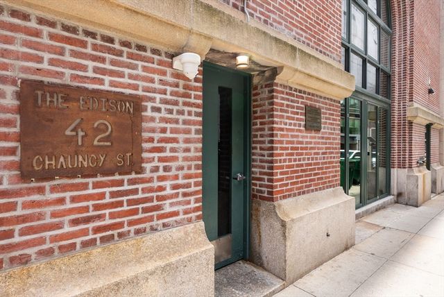 42 Chauncy Street 4C, Boston, MA 02111