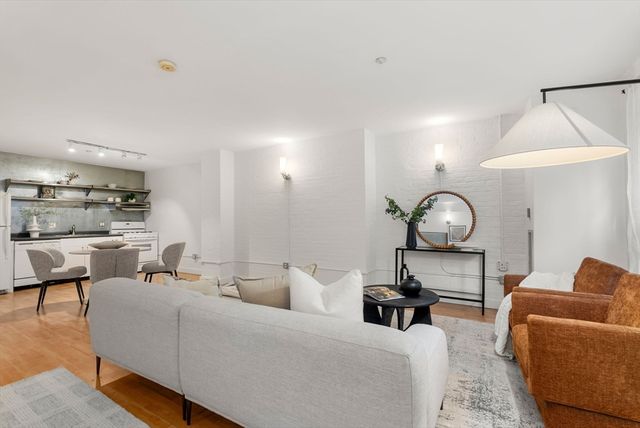 42 Chauncy Street 4C, Boston, MA 02111