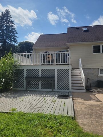 81 Clarke Avenue, Dracut, MA 01826