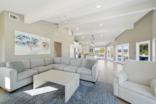 417 Cobia Avenue, Fort Walton Beach, FL 32548