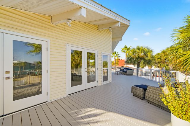 417 Cobia Avenue, Fort Walton Beach, FL 32548