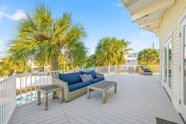 417 Cobia Avenue, Fort Walton Beach, FL 32548