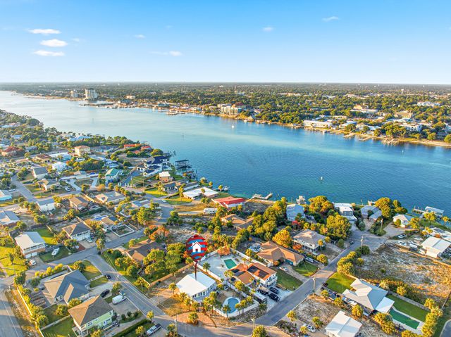 417 Cobia Avenue, Fort Walton Beach, FL 32548