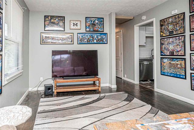 1108 Crest Hill Drive, Junction City, KS 66441