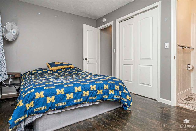 1108 Crest Hill Drive, Junction City, KS 66441