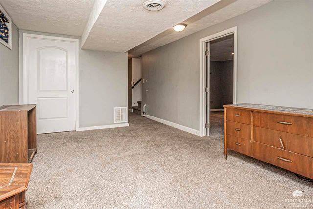 1108 Crest Hill Drive, Junction City, KS 66441