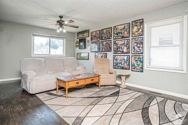 1108 Crest Hill Drive, Junction City, KS 66441