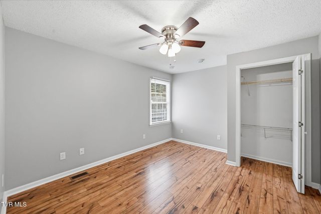 312 Bays Mountain Trail, Kingsport, TN 37660