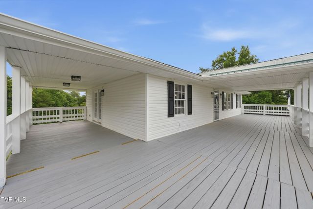 312 Bays Mountain Trail, Kingsport, TN 37660