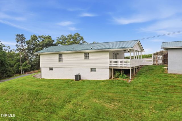 312 Bays Mountain Trail, Kingsport, TN 37660