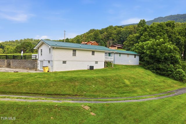 312 Bays Mountain Trail, Kingsport, TN 37660