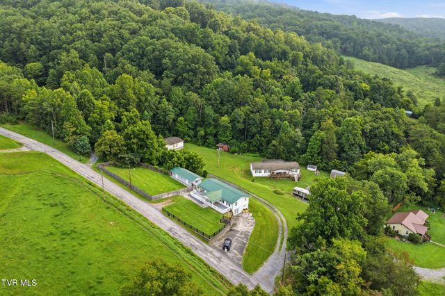 312 Bays Mountain Trail, Kingsport, TN 37660