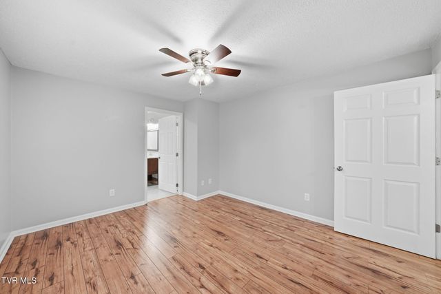 312 Bays Mountain Trail, Kingsport, TN 37660