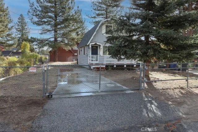 1060 Sierra, Big Bear City, CA 92314