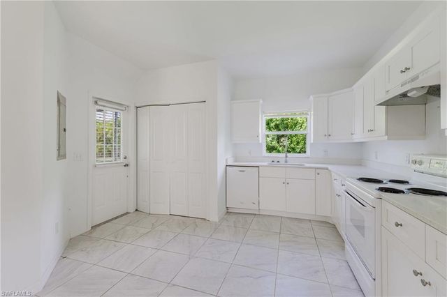 5612 Rose Garden RD 104, Cape Coral, FL 33914