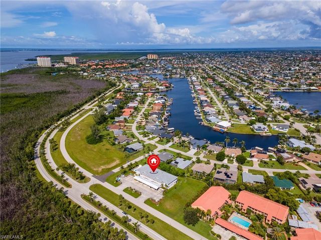 5612 Rose Garden RD 104, Cape Coral, FL 33914