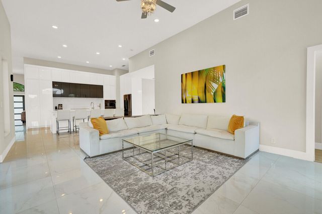 10313 Lexington Estates Boulevard, Boca Raton, FL 33428