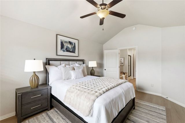 281 E Madrid Street, Fayetteville, AR 72703