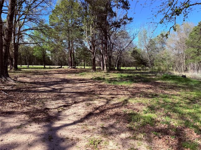 3842 N State Highway 37, Quitman, TX 75783