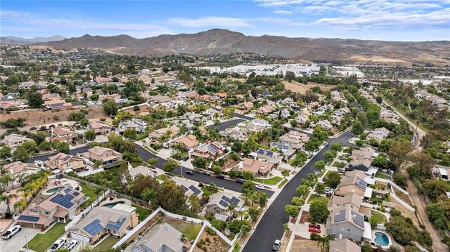 3810 Middleburg, Corona, CA 92881