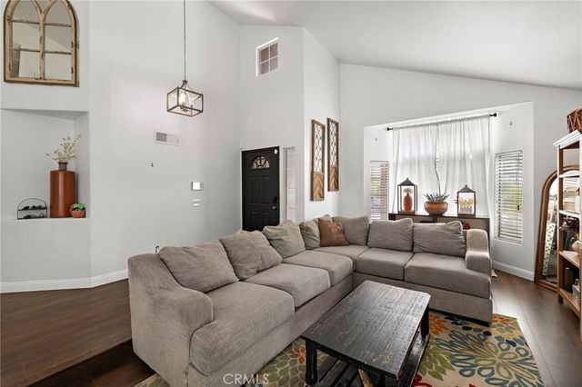 3810 Middleburg, Corona, CA 92881