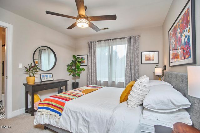 5513 Point Lake Court, Holly Springs, NC 27540