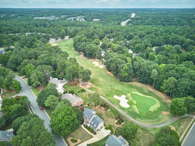 5513 Point Lake Court, Holly Springs, NC 27540